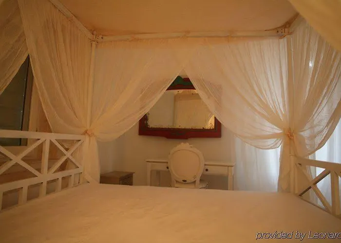 בית הארחה The Aigli